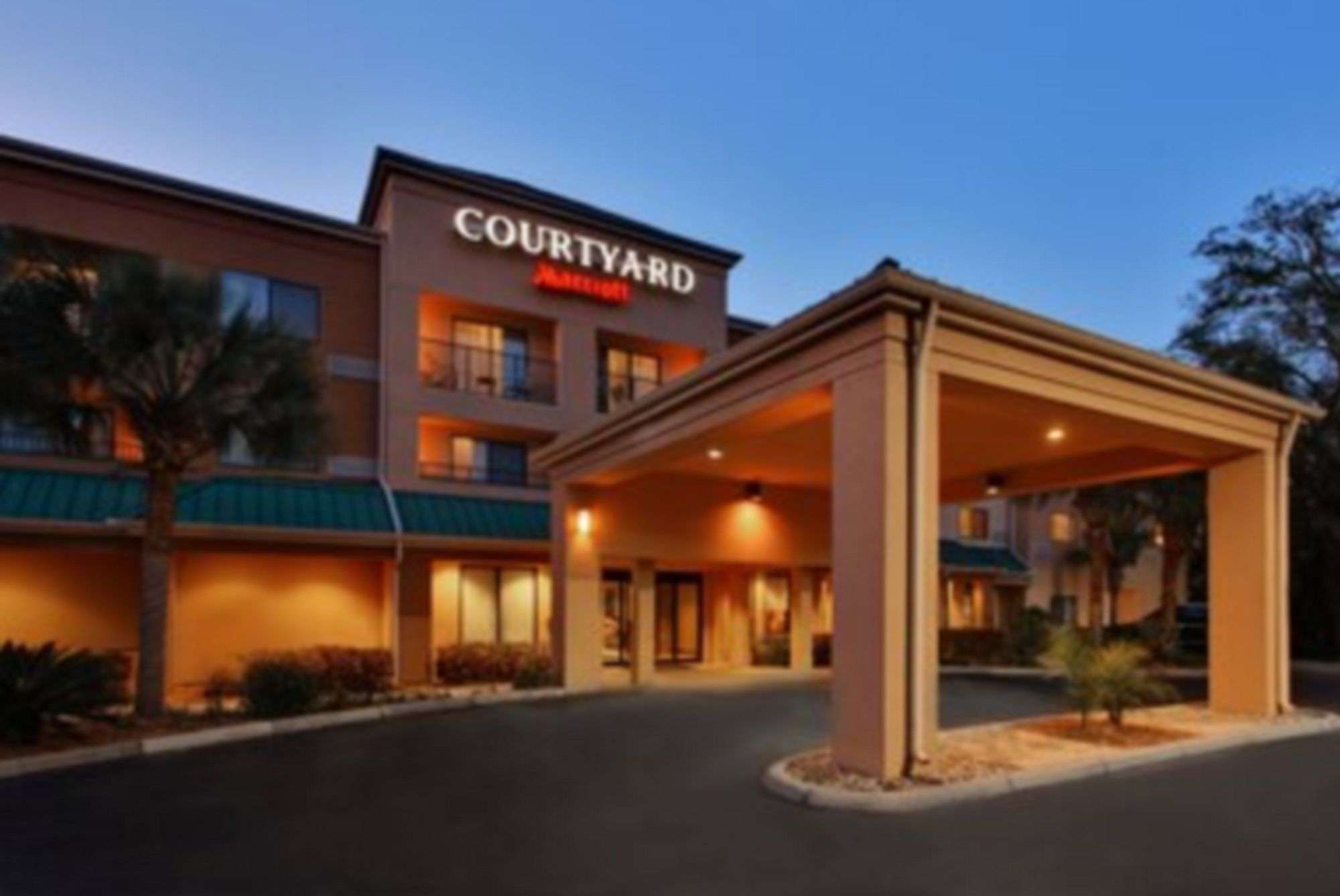 Courtyard by Marriot