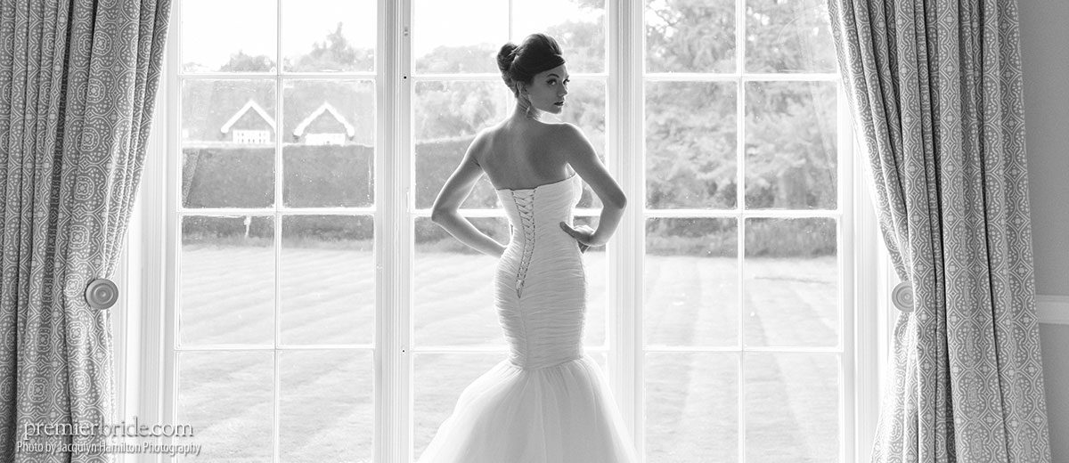 old-holywood-bridal-fashion-main Wedding Fashion Reminiscent of “Old Hollywood”