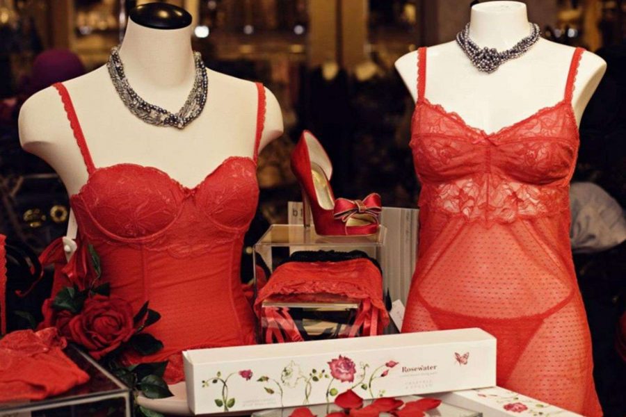 lingerie for wedding gowns